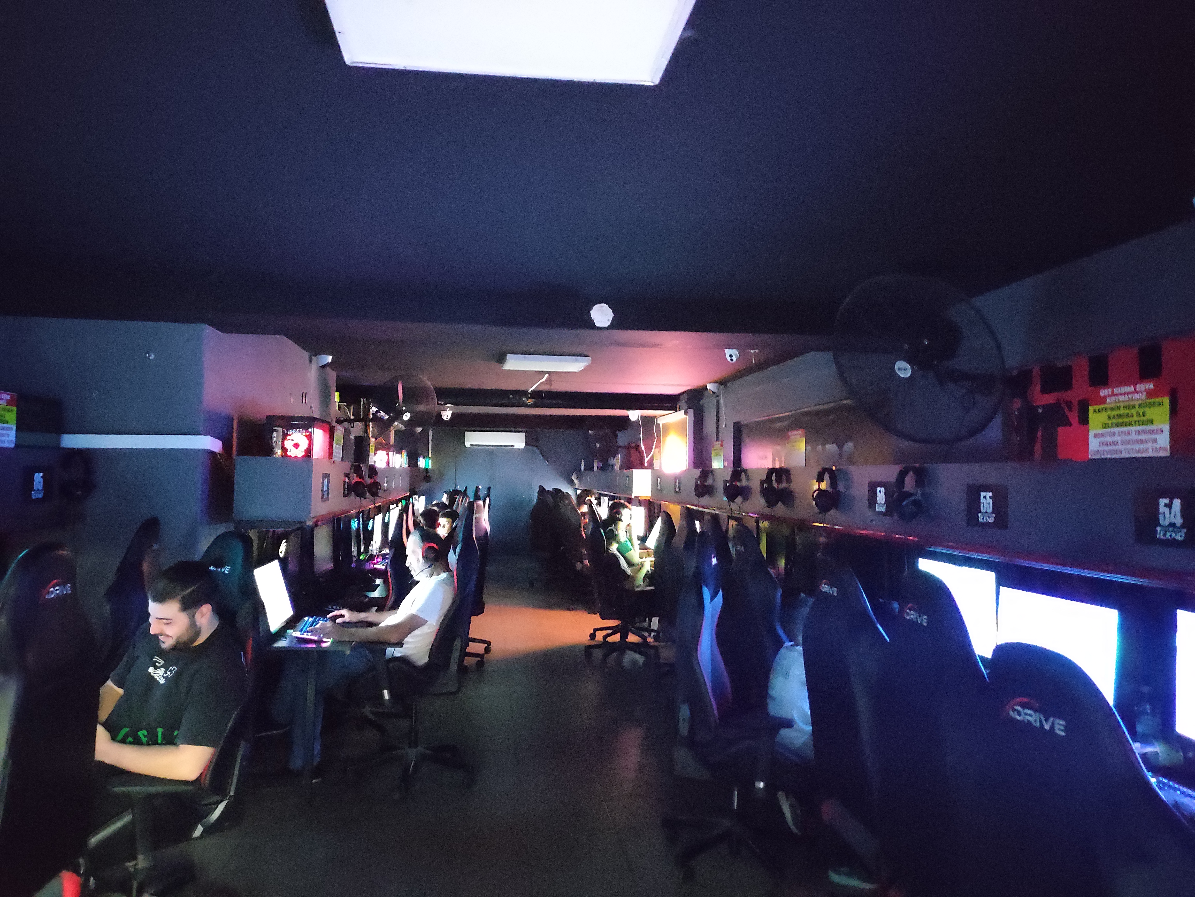 E-spor turnuva salonu İzmir - Tekno Game Center